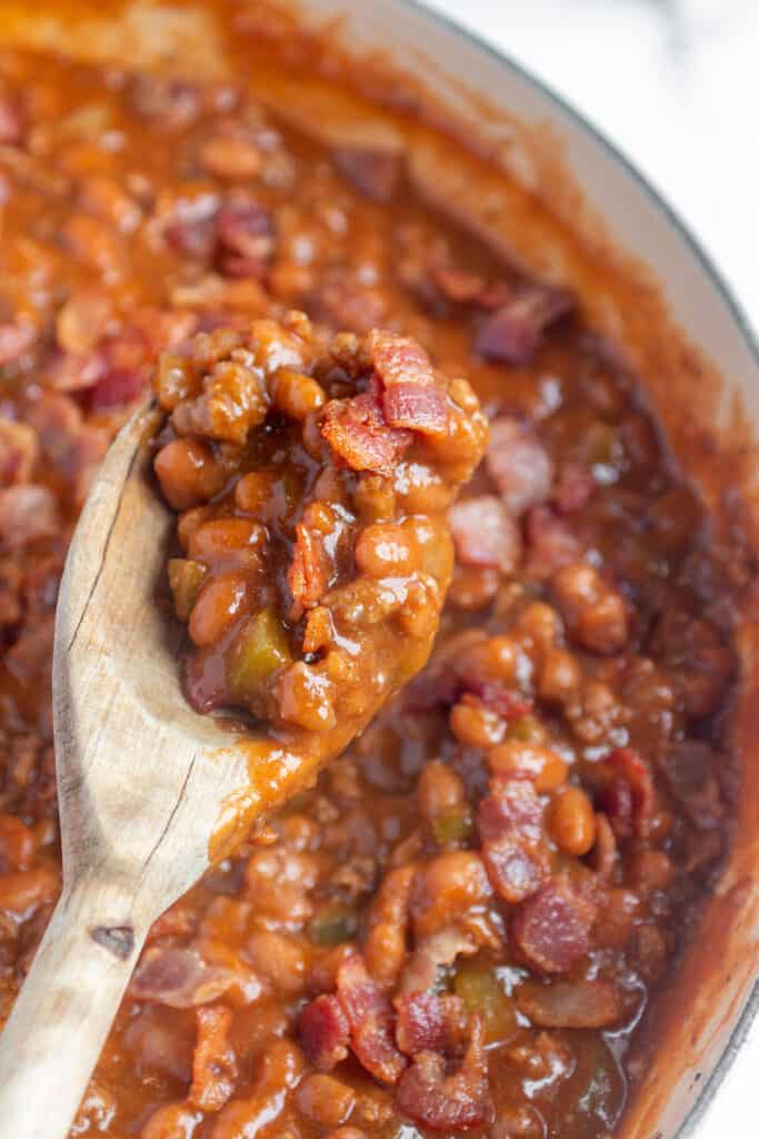 Baked Beans with Ground Beef and Bacon Dirt and Dough